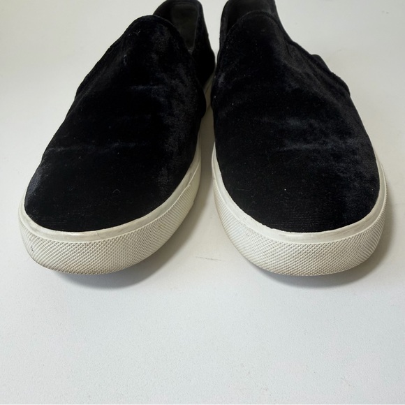 Vince Women’s Blair 5 Black Velvet Slip On Shoe Sneaker Size 9 - Picture 5 of 10